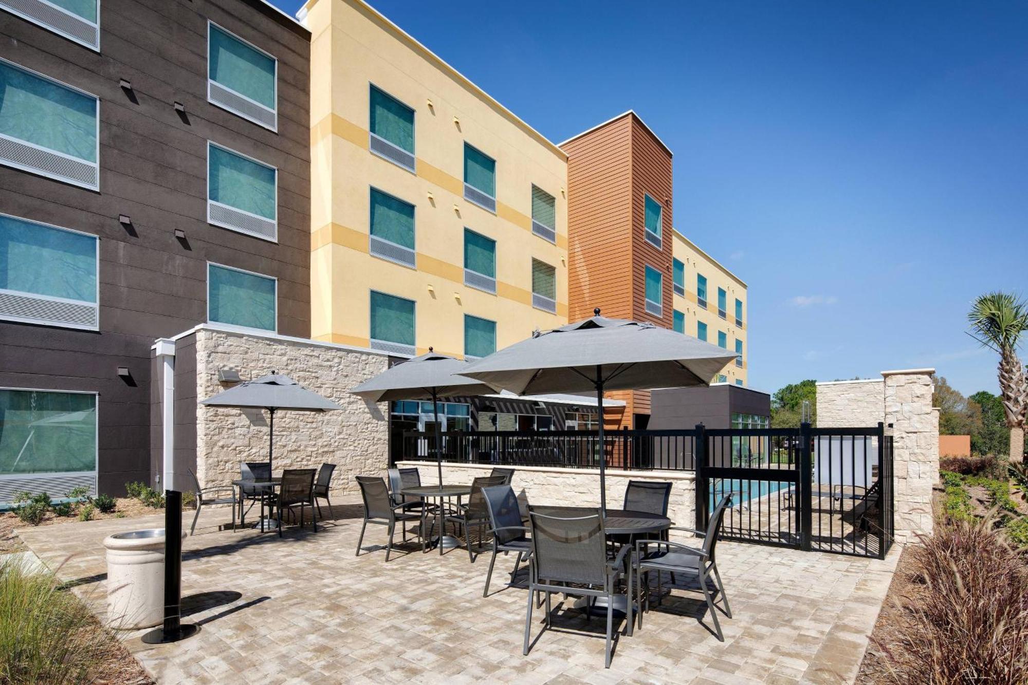 Fairfield Inn & Suites By Marriott Tampa Веслі-Чапел Екстер'єр фото