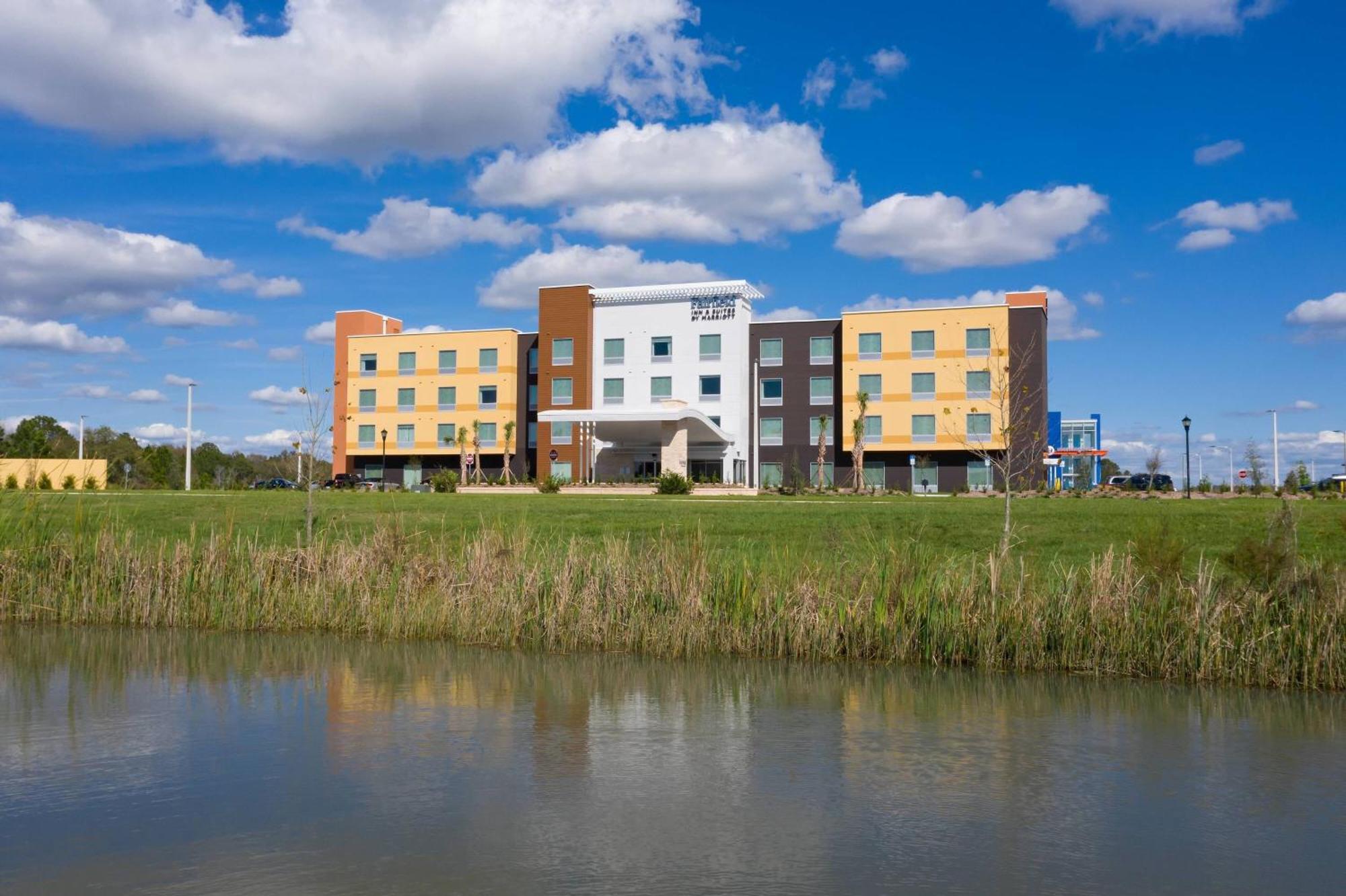 Fairfield Inn & Suites By Marriott Tampa Веслі-Чапел Екстер'єр фото