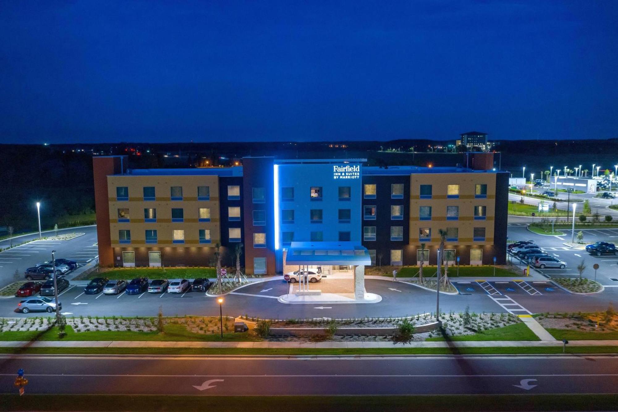 Fairfield Inn & Suites By Marriott Tampa Веслі-Чапел Екстер'єр фото